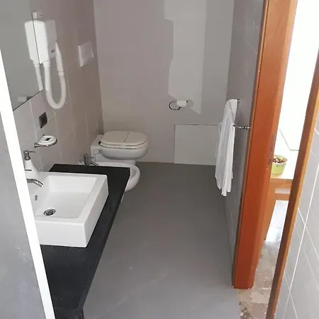 Con Vista فندق مبيت وإفطار أغريجنتو