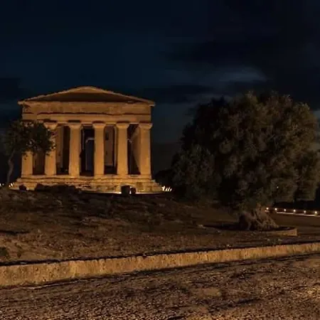 Con Vista فندق مبيت وإفطار أغريجنتو