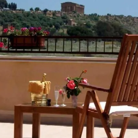 Oda ve Kahvaltı Con Vista 3*
